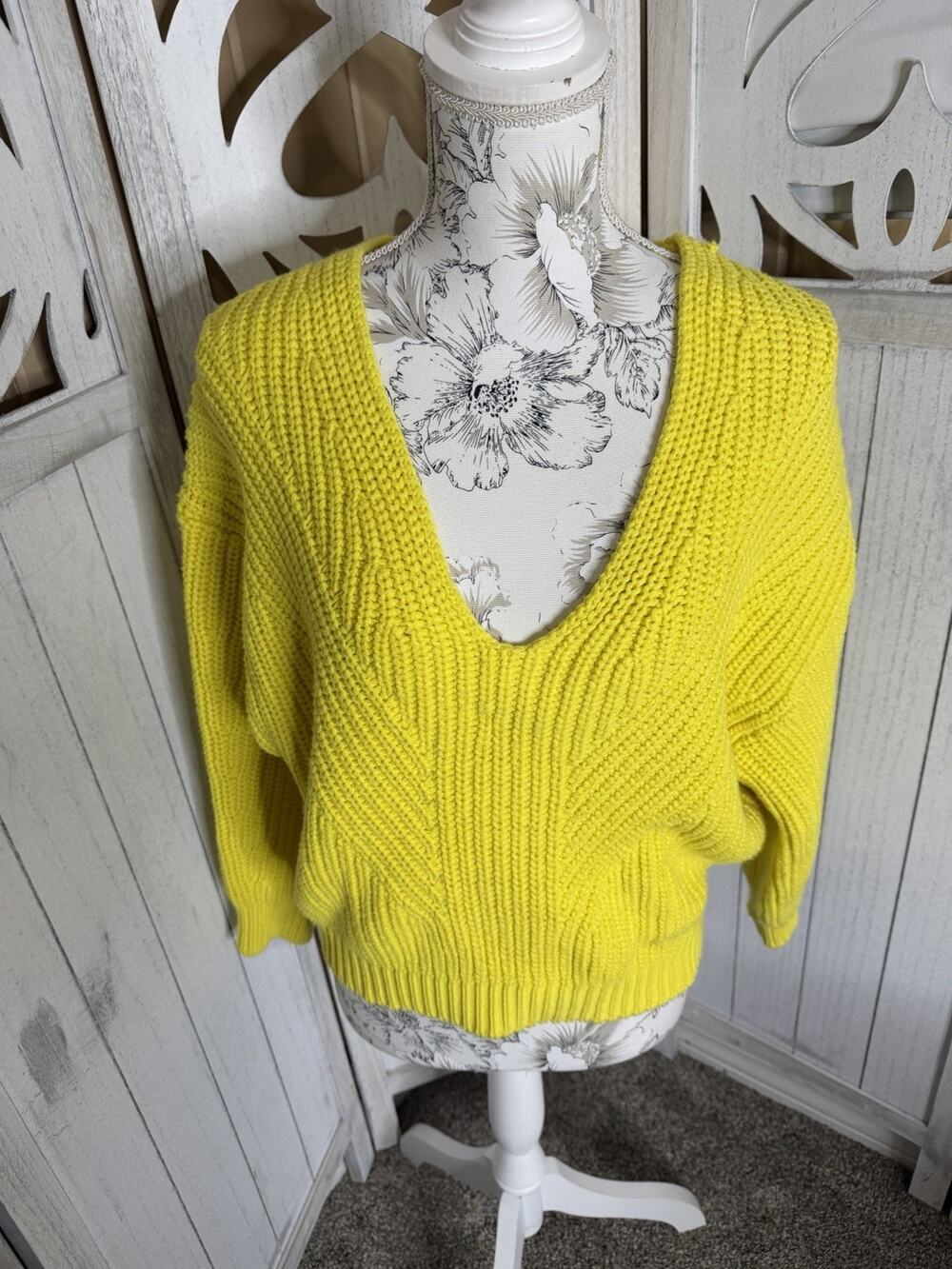 Anthropologie Maeve V Neck Chunky Knit Sculpted Sweater Bright Yellow Medium